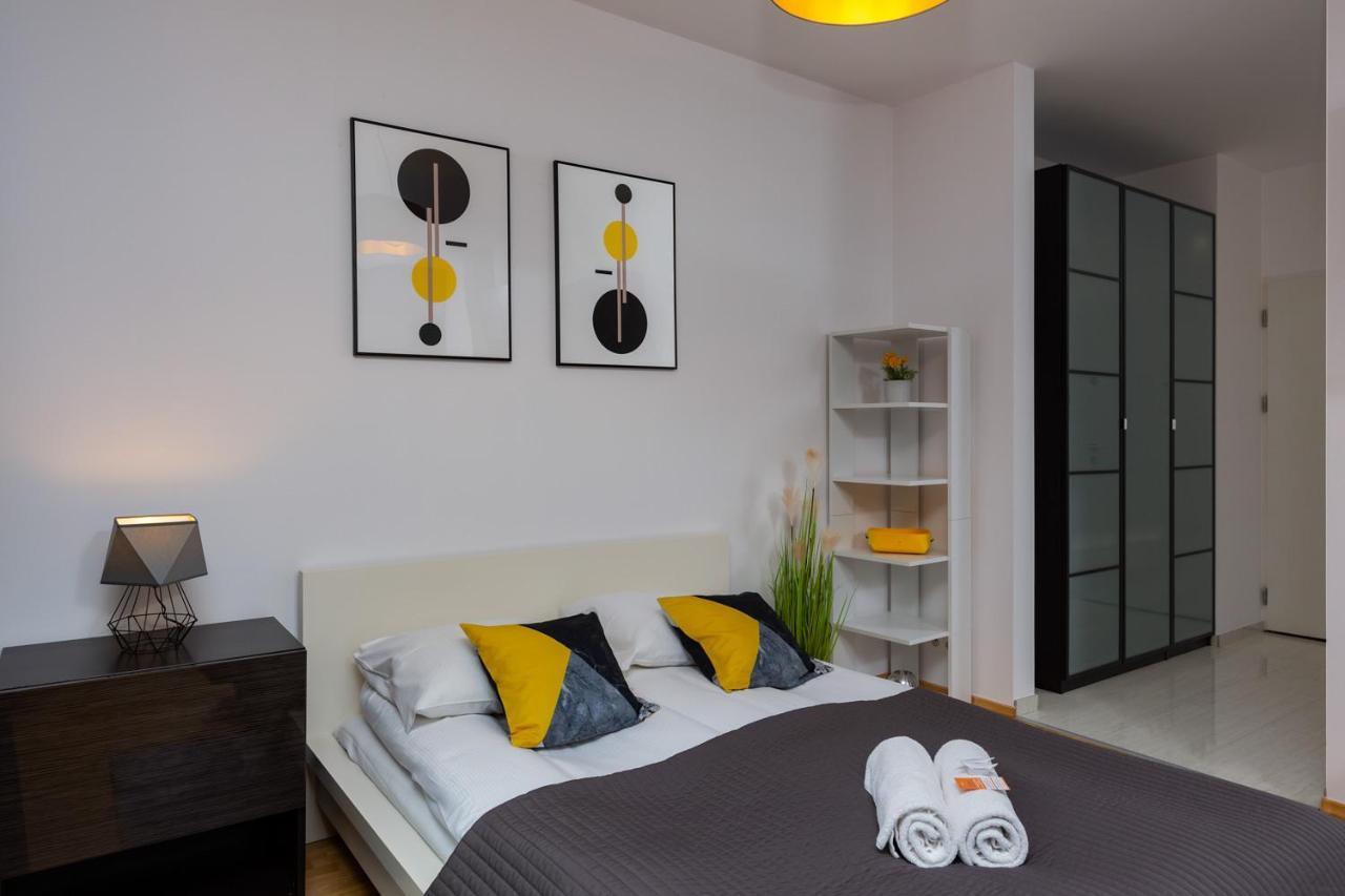 Kolejowa Apartments Warsaw By Noclegi Renters Luaran gambar